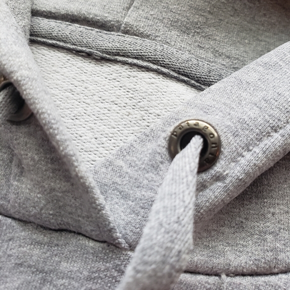 Patagonia Pullover Hoodie - Picture 9 of 11